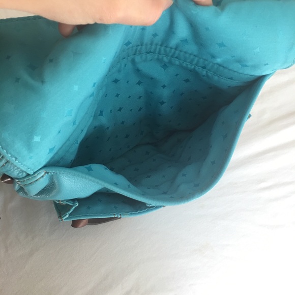 Turquoise Leather Fossil Purse Excellent Condition - Picture 7 of 16